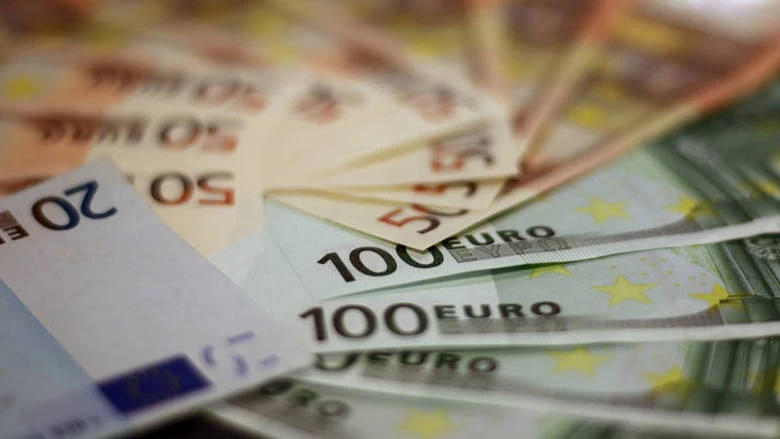 Οφειλές προηγούμενων ετών: Ποιοι απαλλάσσονται από τις εισφορές που δεν καταβλήθηκαν